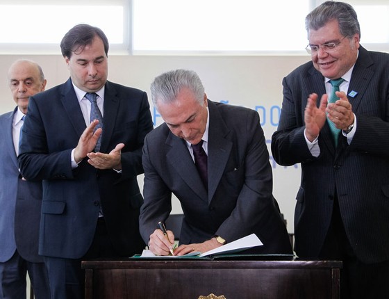 Brasil ratifica Acordo de Paris sobre o clima