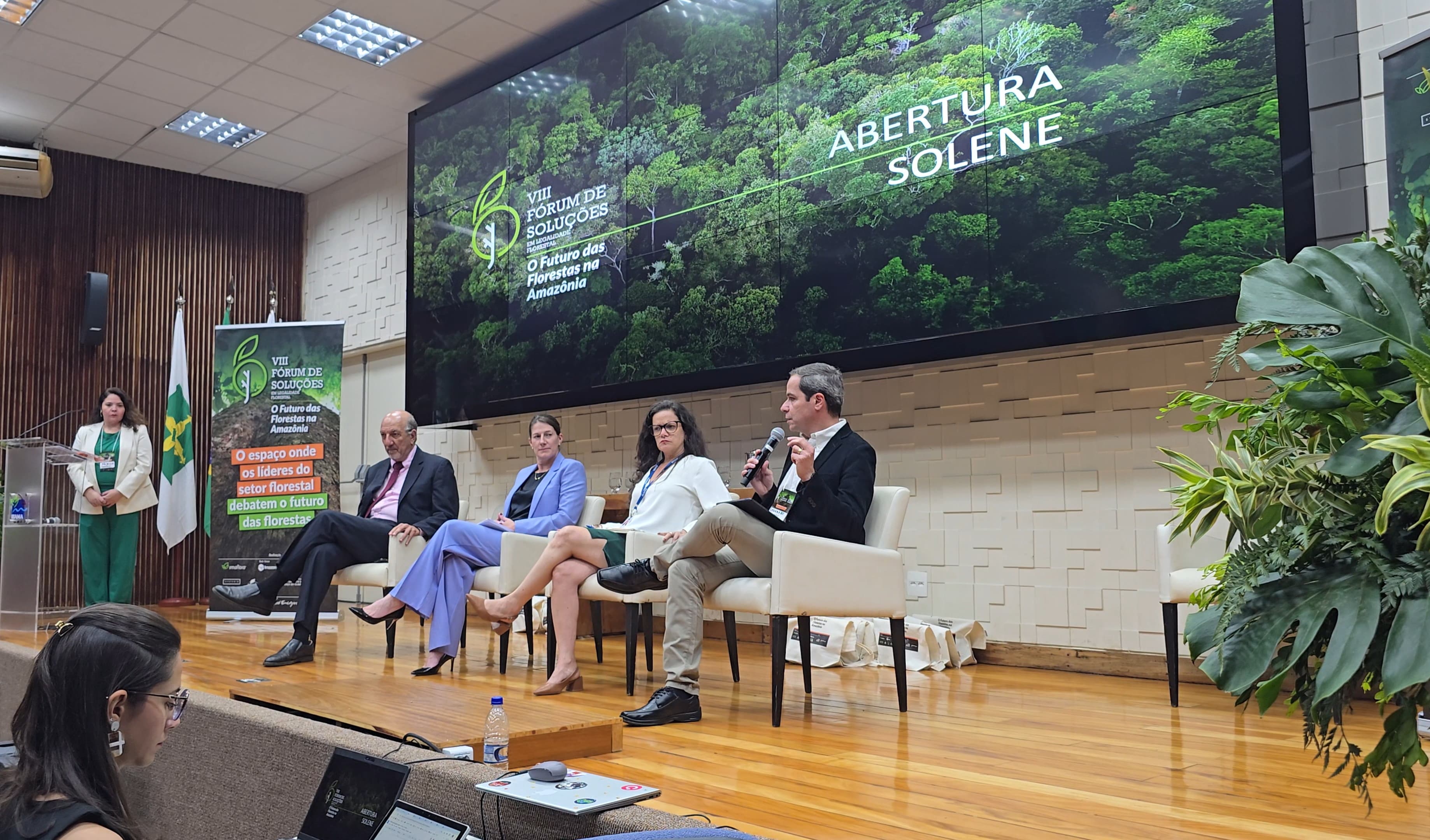 Evento discute o futuro das florestas na Amazônia e estratégias para o setor florestal sustentável