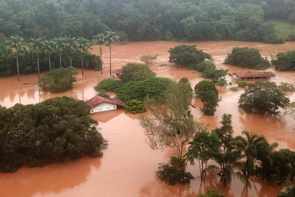 Chuvas fora do comum em Minas Gerais deixam 50 cidades em situação de emergência