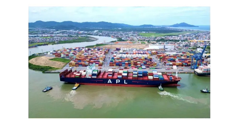 Balança comercial brasileira em 2024 tem superávit recorde