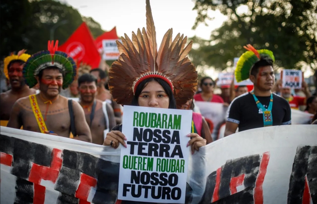 Retrocesso ambiental: derrubada de vetos expõe 297 terras indígenas a novas ameaças