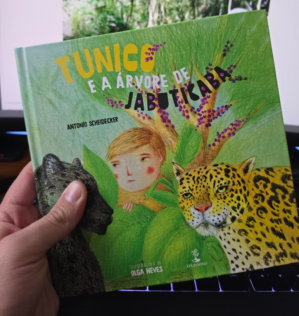 Tunico e a Árvore de Jabuticaba